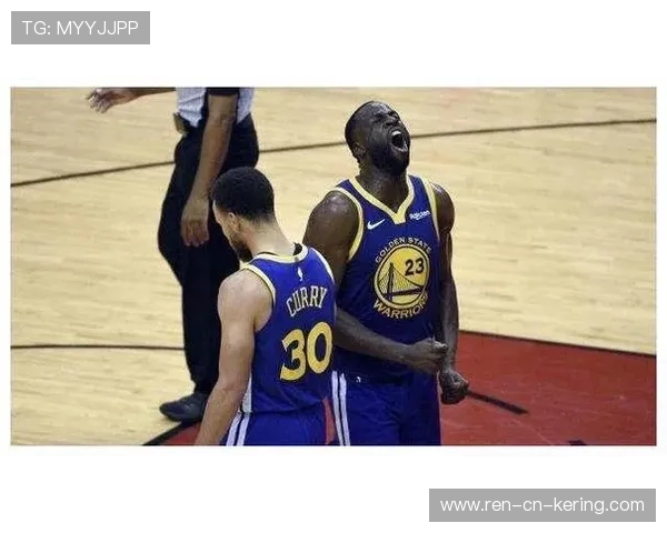 勇士群体训练:外线节拍与以内线掩护联动并进